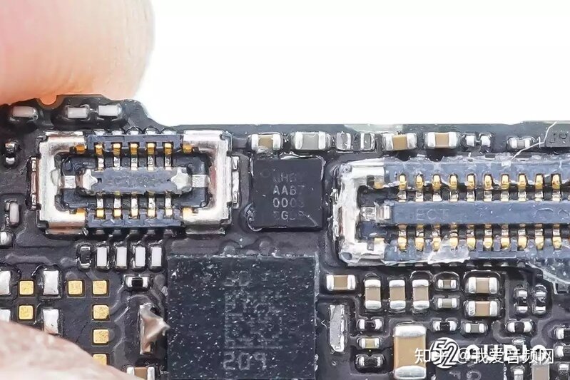TWS耳机顶级旗舰，苹果AirPods Pro 2和华为Freebuds Pro ...-9.jpg