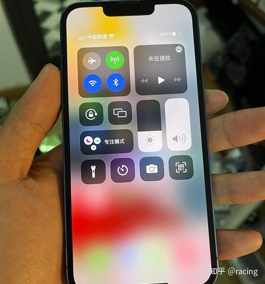 卡贴iPhone价格崩盘，iPhone13报价不足3500元！性价比极高！-1.jpg