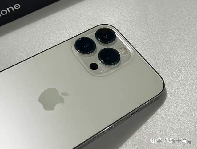 6900元的美版iPhone13Pro上手体验，性价比无敌了？-5.jpg