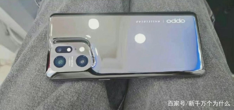 OPPO Find X5真机照流出，火山口+哈苏是最好组合？-2.jpg