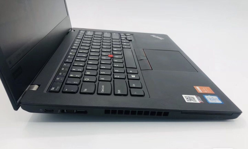 设计有点保守的一代神机——Thinkpad T480二手淘机攻略-2.jpg