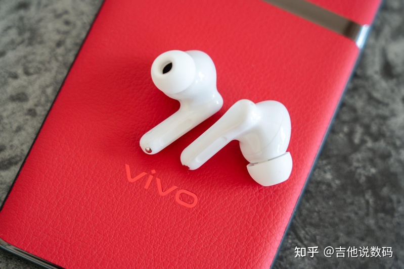 vivo TWS 3 Pro体验：HiFi音质只是其一，还有丰富功能-3.jpg