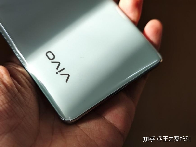 如何评价 12 月 22 日发布的 vivo S16 系列，有哪些值得关注 ...-2.jpg