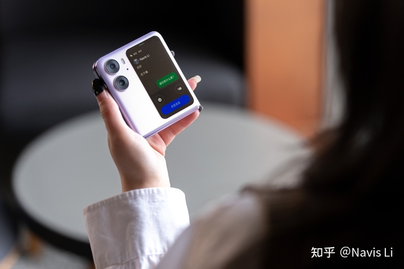 谁说折叠屏不能好看还实用 — OPPO Find N2 Flip-9.jpg