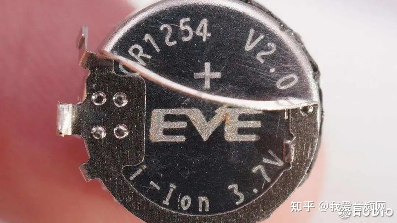 品牌争相采用，钢壳扣式电池成TWS耳机标配-6.jpg