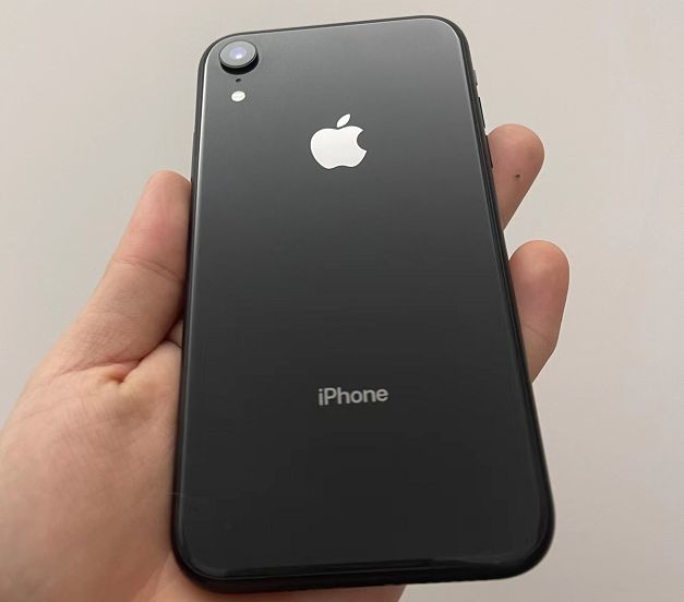 原装iPhone竟是翻新机？网友：隐藏的太深，一般人根本看 ...-1.jpg