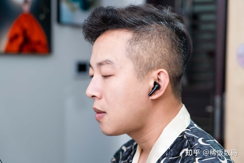 iQOO TWS Air 真无线耳机评测：自带电竞声效，打游戏 ...-18.jpg
