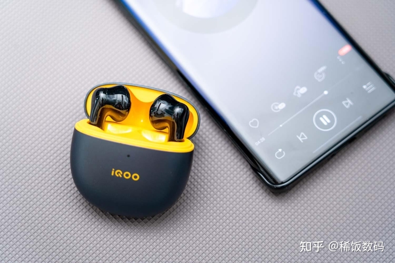iQOO TWS Air 真无线耳机评测：自带电竞声效，打游戏 ...-16.jpg