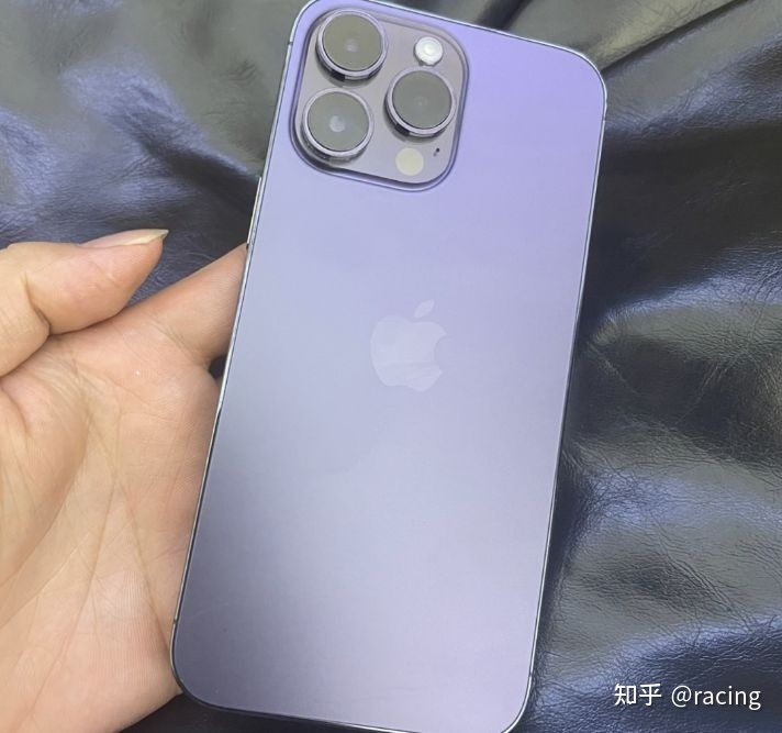 粉丝9300买二手iPhone14Pro Max，网友：贵，比新机还贵 ...-1.jpg