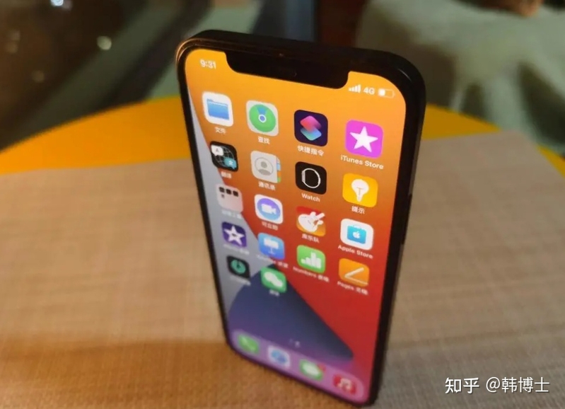 2023年买手机为何不推荐128GB？听完懂行人的分析，不再 ...-1.jpg