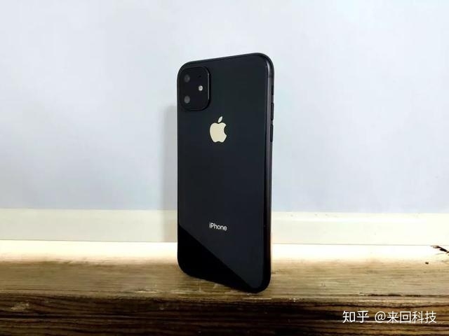 花300把XR改成iPhone 11？华强北我服了-10.jpg