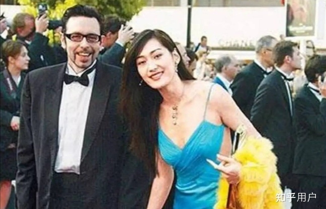 娱乐圈里面有哪些被诈骗的女星？-1.jpg