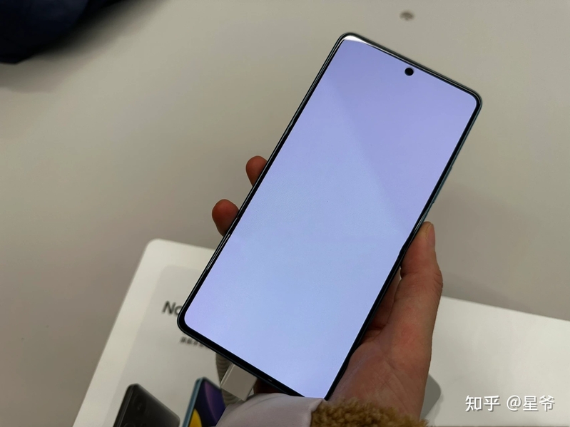 如何评价Redmi Note 12 Turbo，是否值得入手？-2.jpg