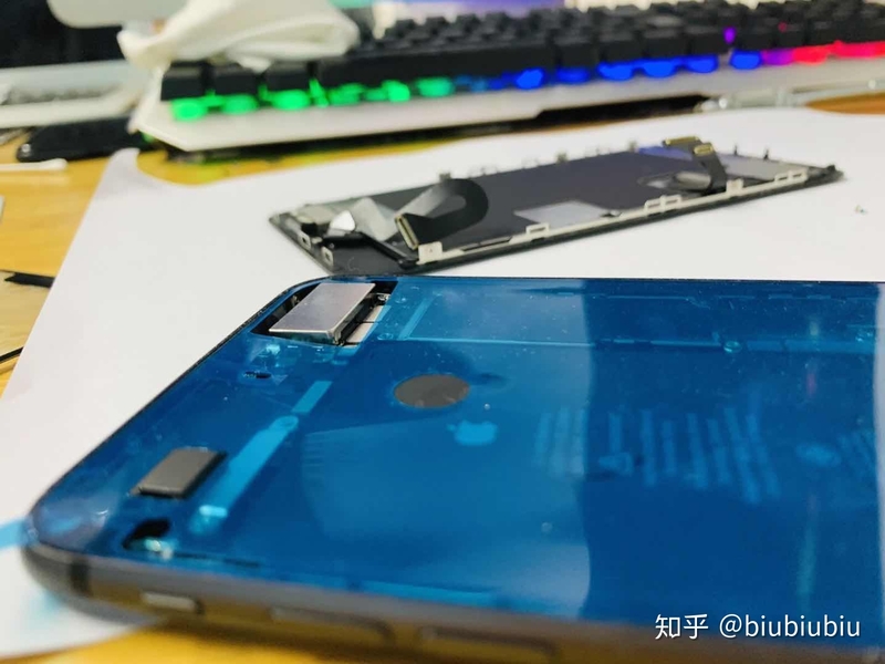 iPhone 13promax 镜头内部有像水渍一样的东西，售后说要 ...-6.jpg