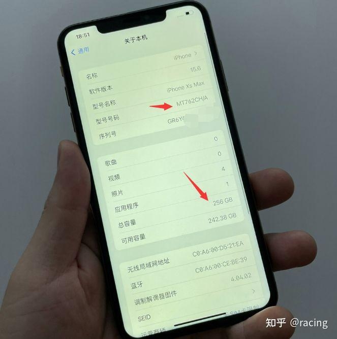 这台iPhone看屏幕都知道是翻新机，商家却一本正经的说是 ...-2.jpg