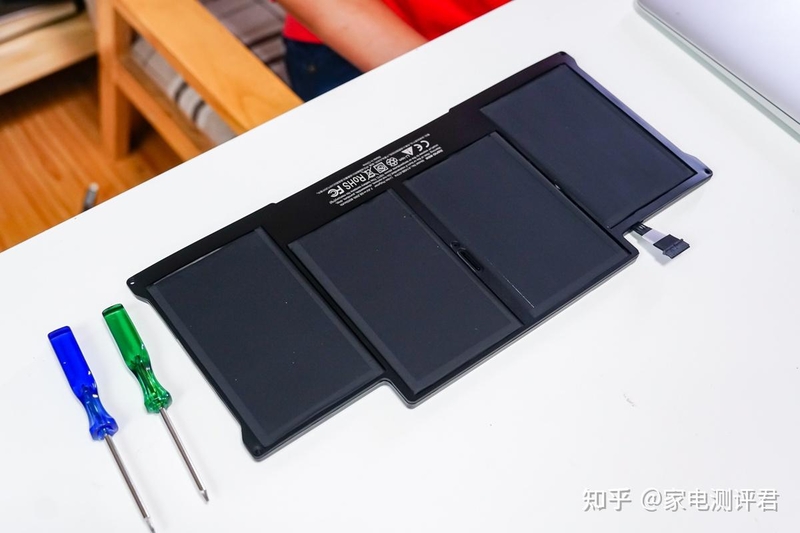 电脑小白更换电池，应该怎么挑选？去维修店还是自己网购换 ...-13.jpg
