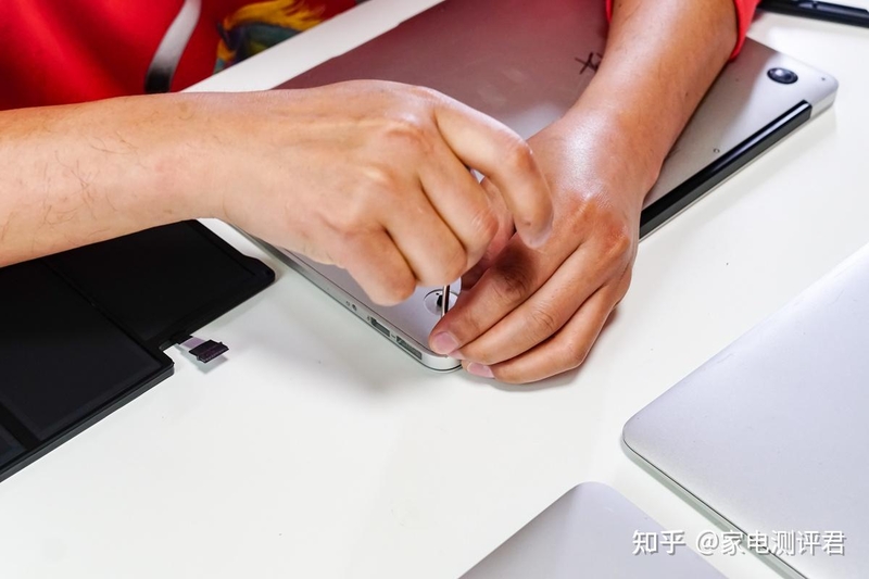 电脑小白更换电池，应该怎么挑选？去维修店还是自己网购换 ...-14.jpg