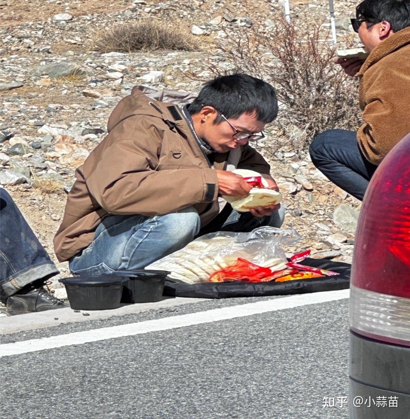 如何评价 4 月 11 日知乎实验室发布的《无人区手机信号巅峰 ...-5.jpg