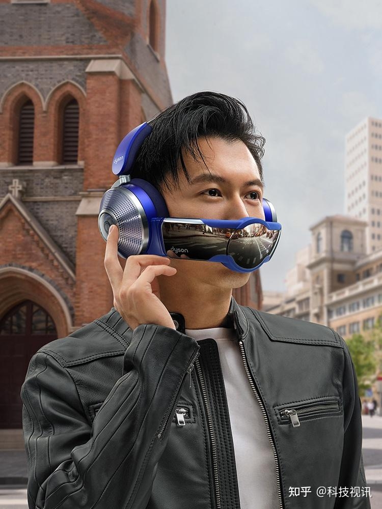 戴森首款可穿着Dyson Zone™空气净化耳机全球首发-3.jpg